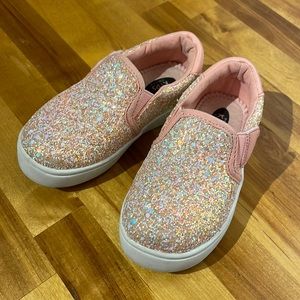 Sparkle pink toddler shoes